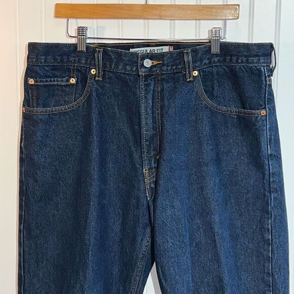 Levi's Men’s 505 Regular-fit Jean - Picture 3 of 8